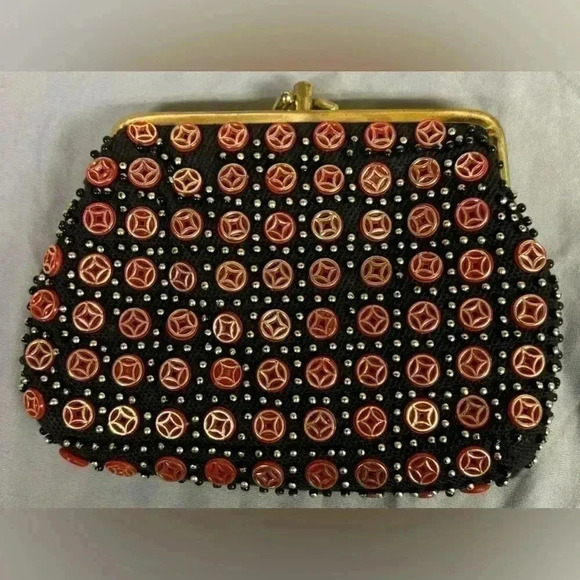 Handbags - Vintage Beaded 70's makeup Pouch